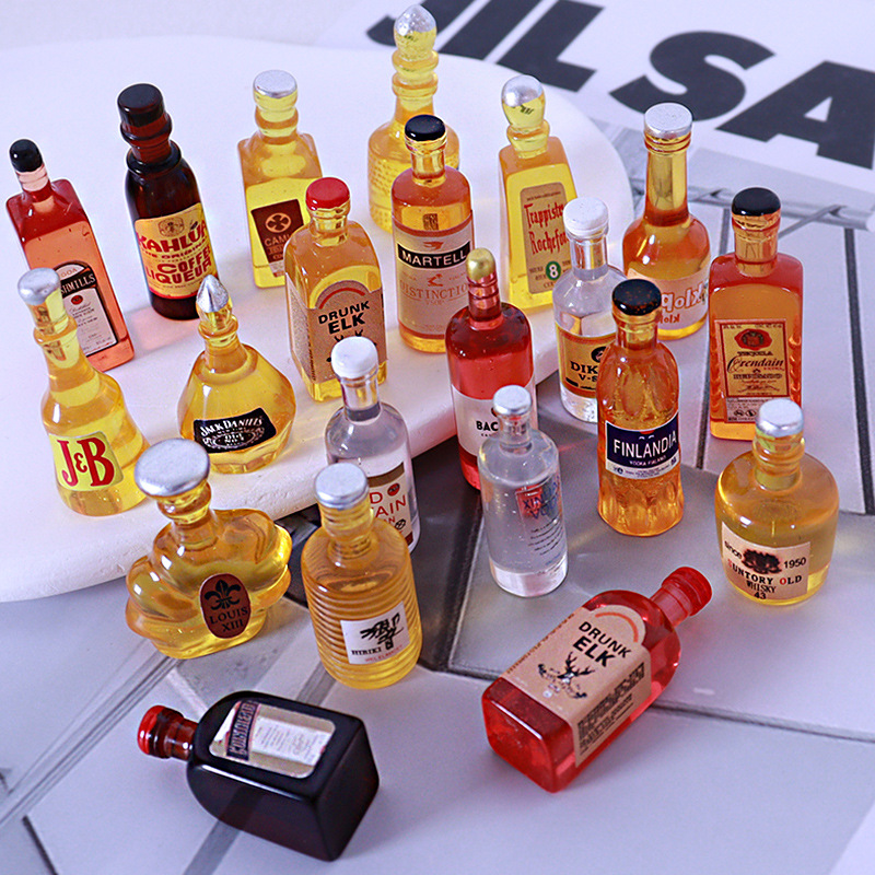 Kitchen Appliances Toys - 10pcs Miniature Dollhouse Bottle of Water
